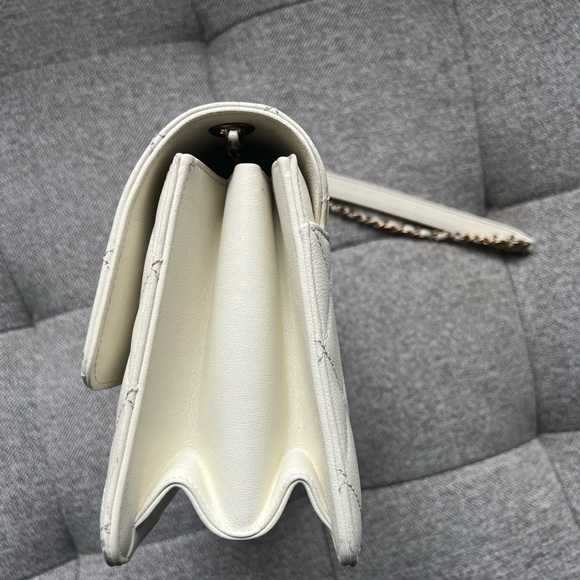 SOLD - Chanel Flap Bag - Picture 5 of 11